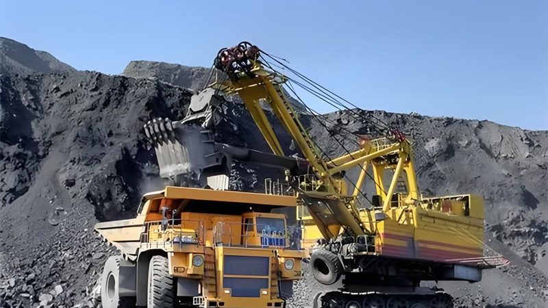 破碎筛分设备技术参数标准解析：关键指标与选型逻辑